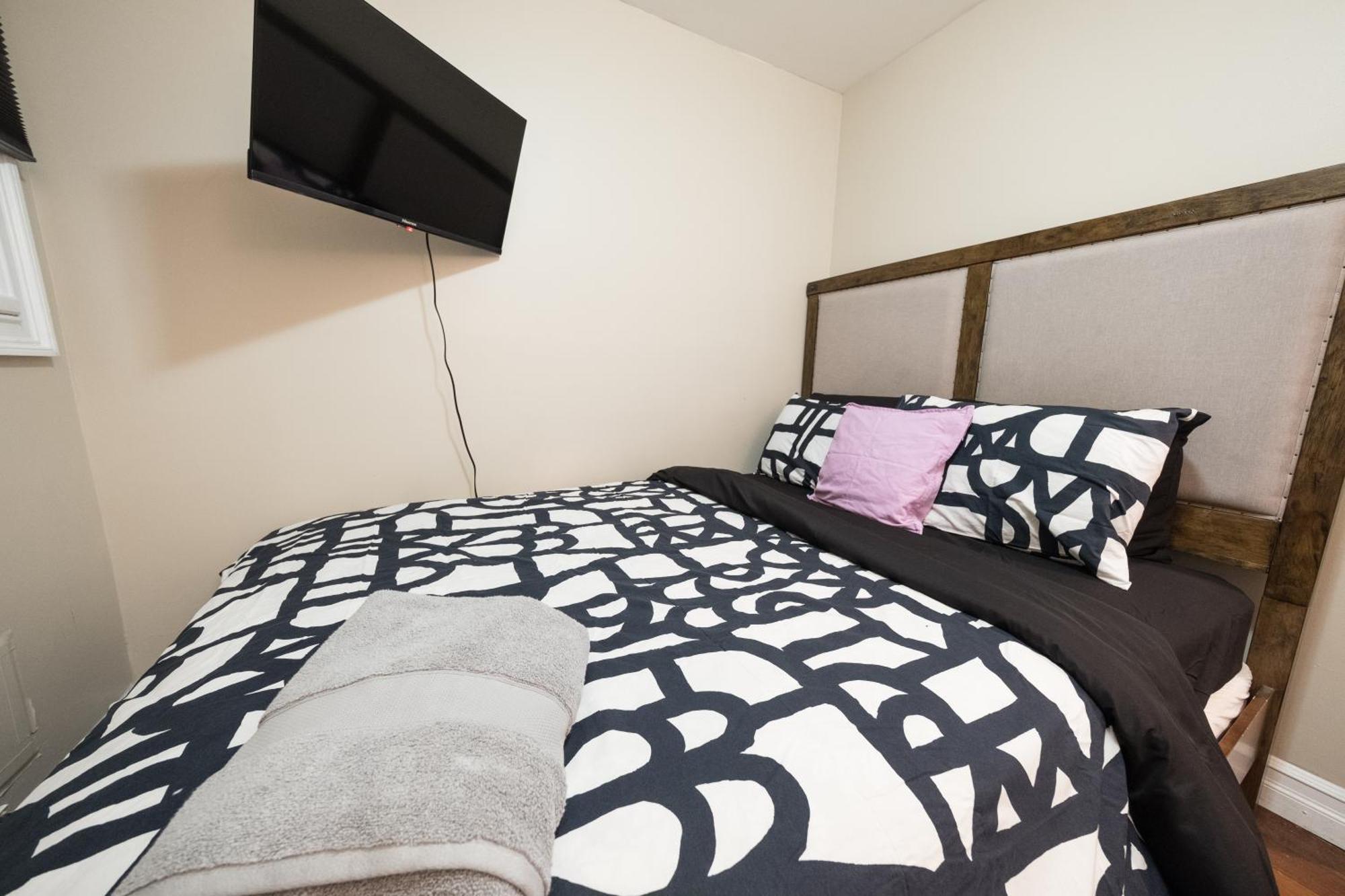 Appartamento Spacious 4br 2ba With Private Outdoor Space Uws